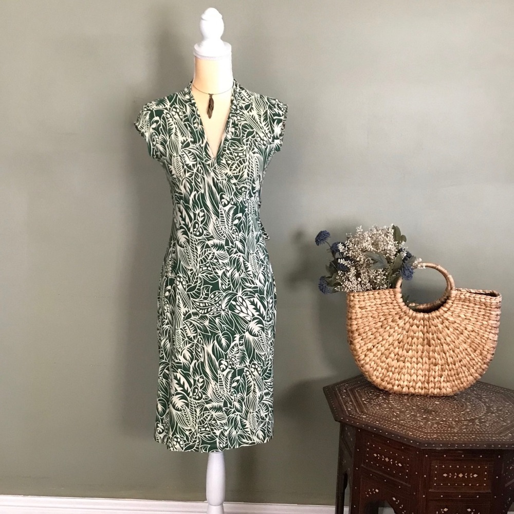 🌵HP🌵Olian Leaf Print Maternity Wrap Dress